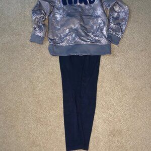 Size 7 Girls Bundle  Rash Guard , Jeans, Summer Dress, Shorts Nike Jacket +Gift